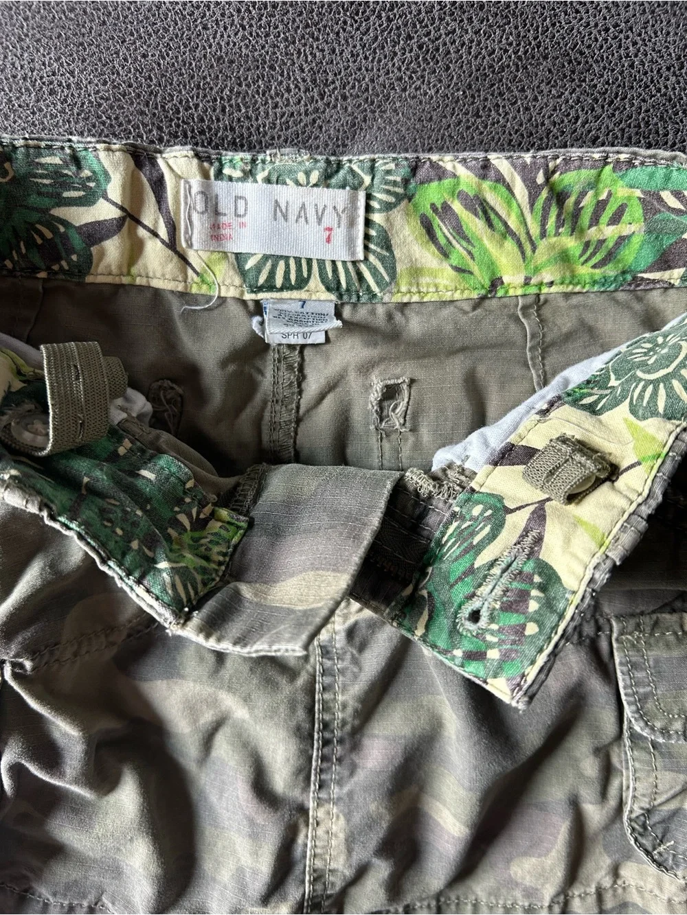 Old Navy Camo Cargo Skirt - Olive/Tan